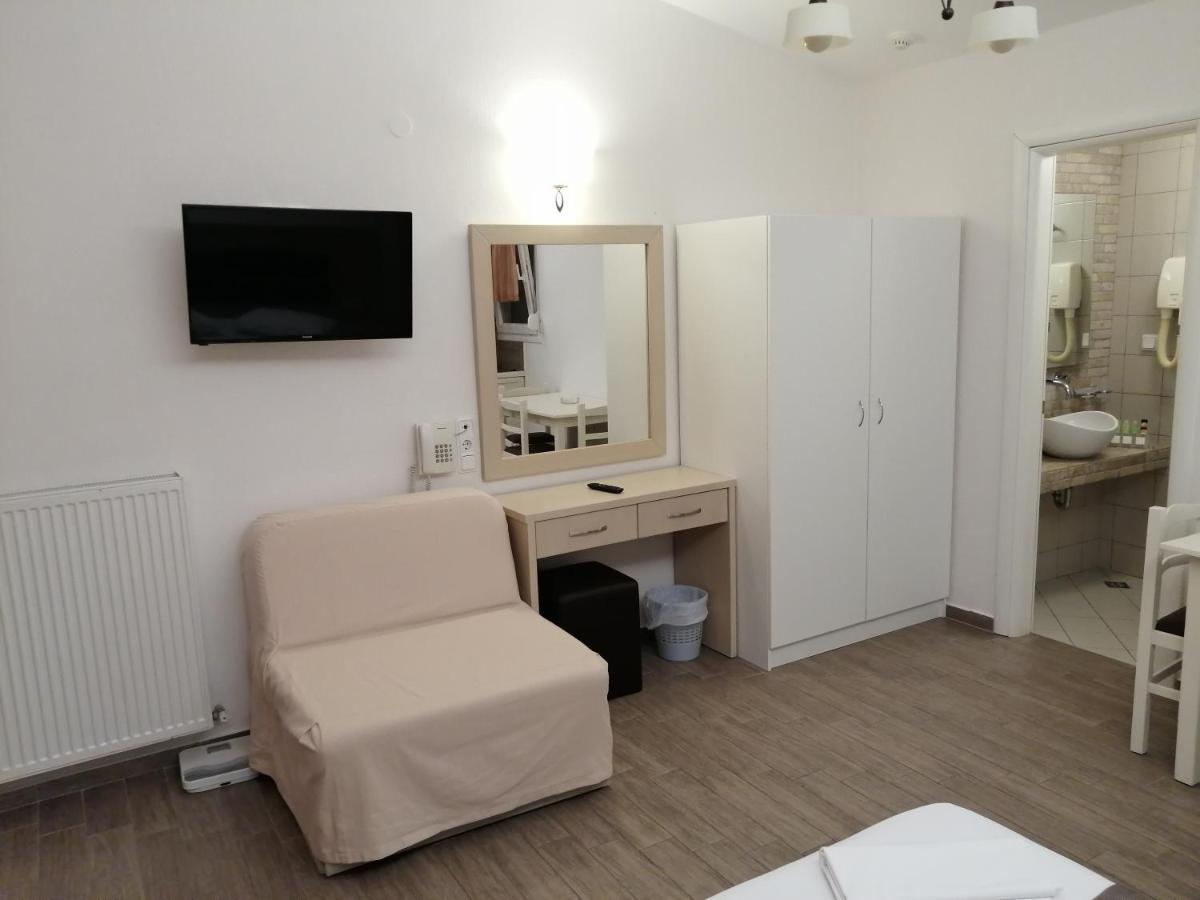 Hotel Katerina Keramoti  Extérieur photo