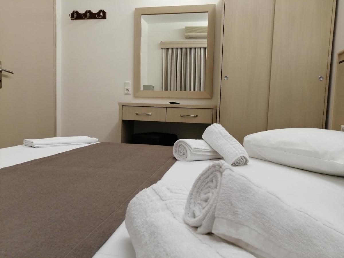Hotel Katerina Keramoti  Extérieur photo