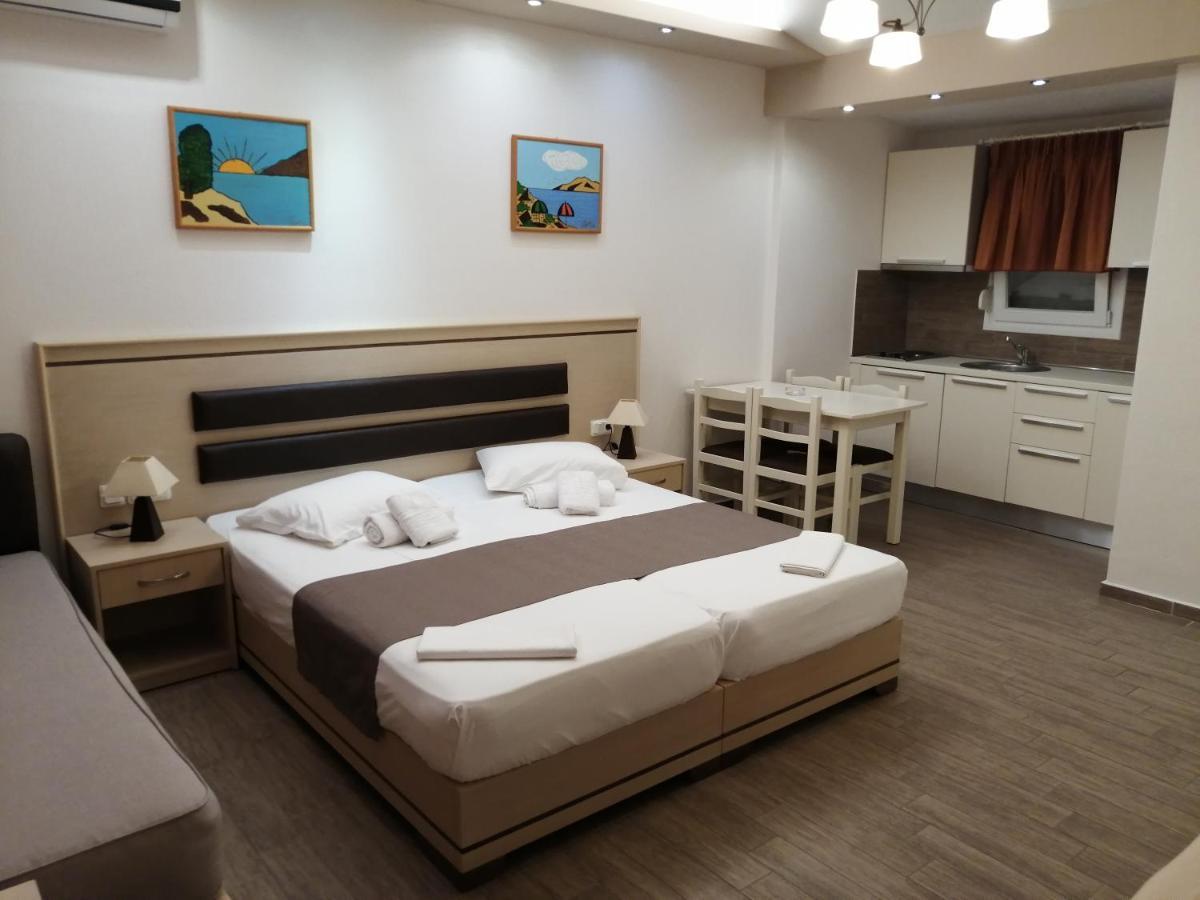 Hotel Katerina Keramoti  Extérieur photo